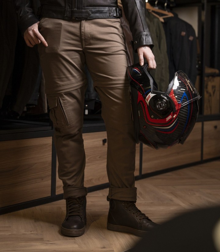 Pantalón Moto By City Air IV Mujer en Beige