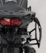 SW-MOTECH DUSC 33/33 L Side Cases with Carrier for Kawasaki Versys 1000 (18), Versys 1100 (24) Black KFT.08.922.65001/B KFT.0...