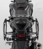 SW-MOTECH AERO ABS 25/25 L Side Cases with Carrier for Honda CB500F/X (12-18), CBR500R (12-15), NX500/E-Clutch (23-26) Black ...