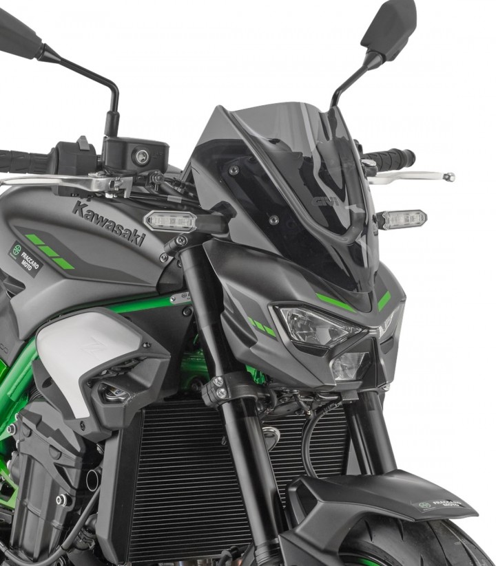 Cúpula Ahumada GIVI Kawasaki Z 900 (25-26) 4137A+A4137A