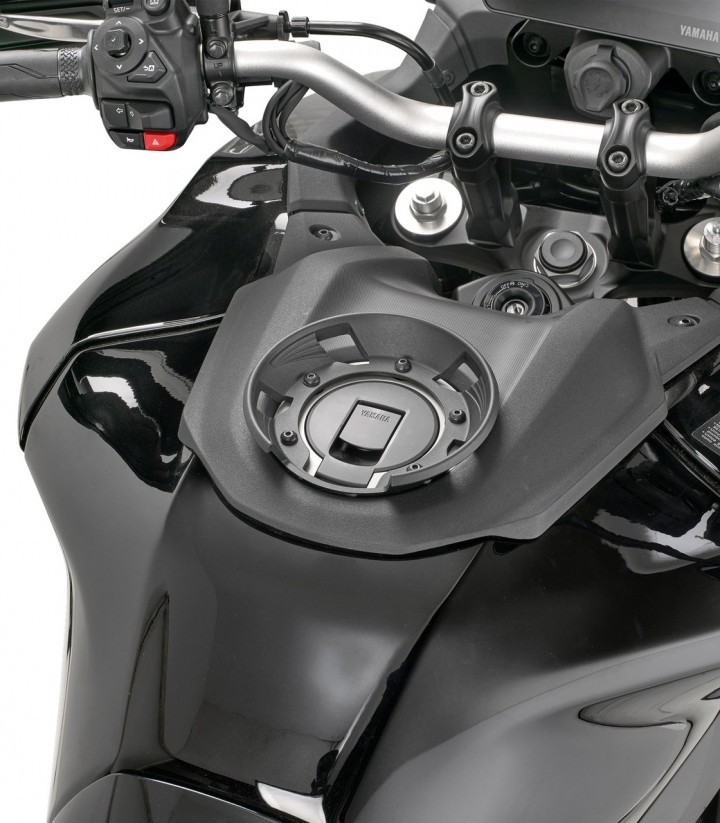 GIVI Tanklock/ED Tank Bag Adapter BF96