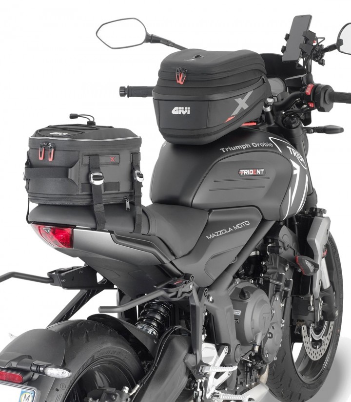 Bolsa Sillín 9-12 L XL07B GIVI de Correas en Negro