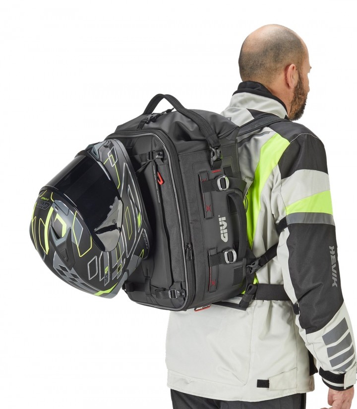 GIVI XL02B X-Line 25-35L Cargo and Seat Bag