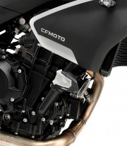 Topes Anticaída R19 Puig 21004N para CFMOTO 800NK Advanced/Sport (23-26)