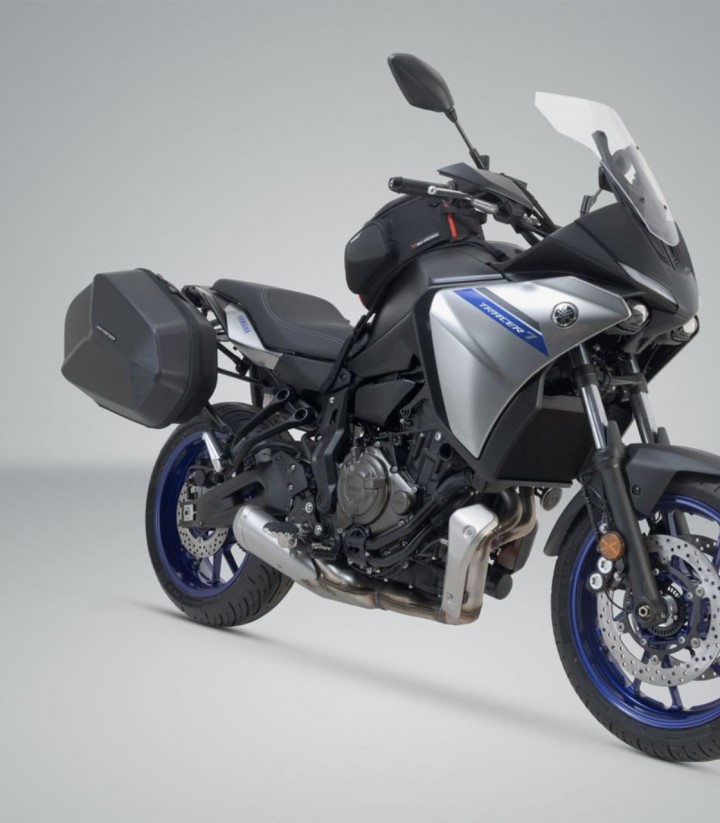 SW-MOTECH AERO ABS 25/25 L Side Cases with Carrier for Yamaha Tracer 9 (24) Black KFT.06.597.60100/B KFT.06.597.60100/B