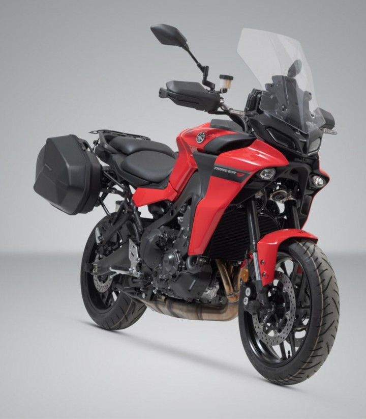 Maletas Laterales con Soporte AERO ABS Negras 25/25 L Yamaha Tracer 9 (20-24) SW-MOTECH KFT.06.921.60100/B KFT.06.921.60100/B