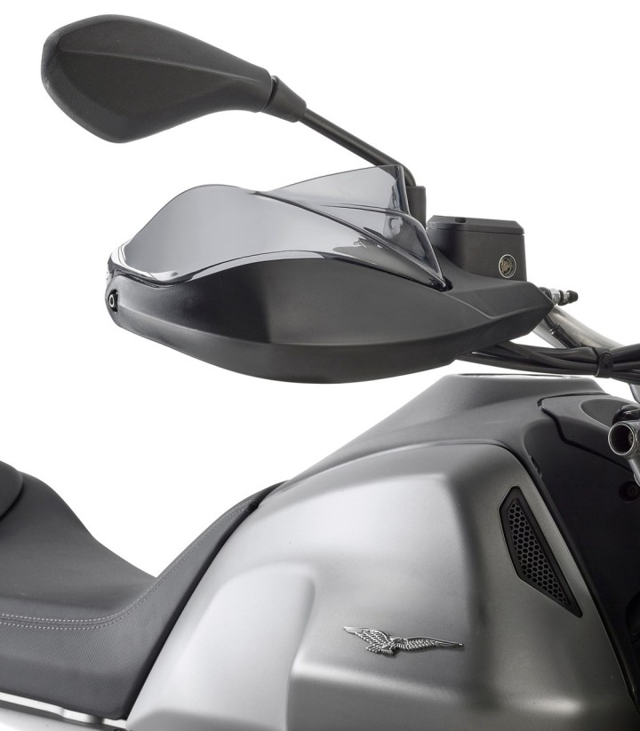 Verlängerungen für Original-Handprotektoren der Moto Guzzi V85 TT EH8203