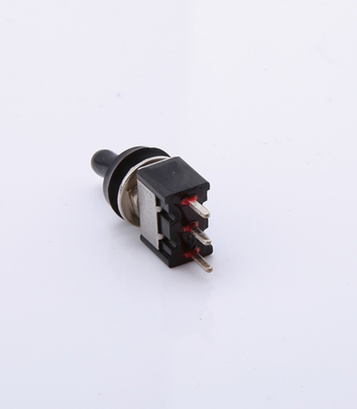 Interruptor Highsider con Tapa de Goma M6