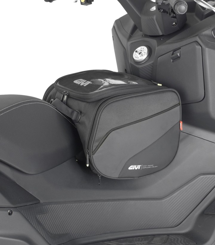 GIVI EA136B 23L Scooter Tunnel Bag