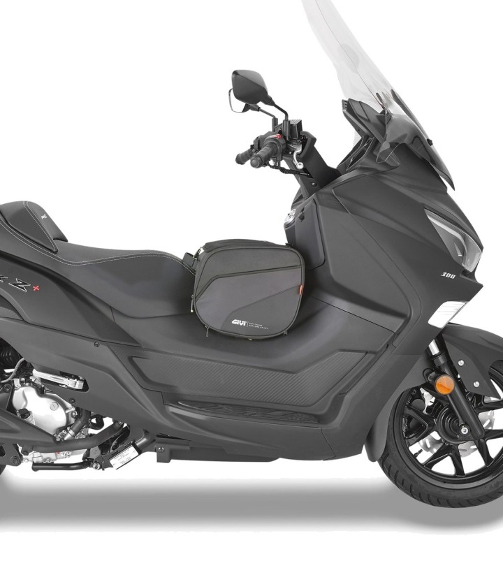 Tunneltasche für Scooter GIVI EA136B 23 L