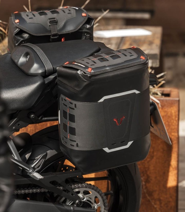 Bolsas Laterales SW-MOTECH WP para V-LOC 16 L universal BC.SYS.00.008.10000