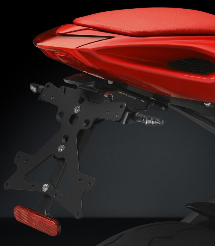 Kentekenplaathouder Rizoma Fox MV Agusta F3 675 (11-15), F3 800 (17-23) PT603B