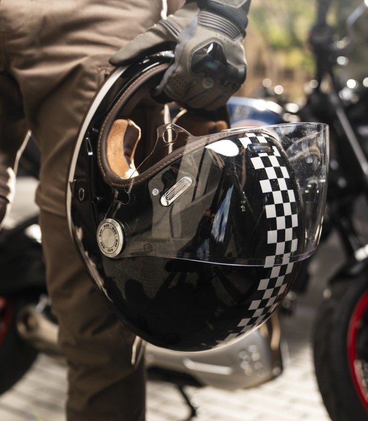 By City Roadster III Race Full-Face Helmet in Black