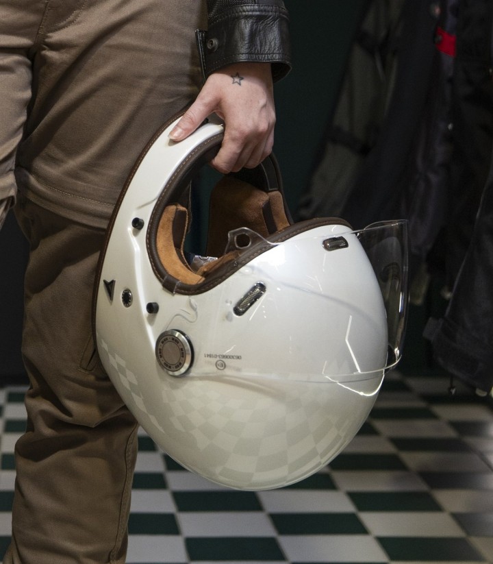 By City Roadster III Pearl Full-Face Helmet