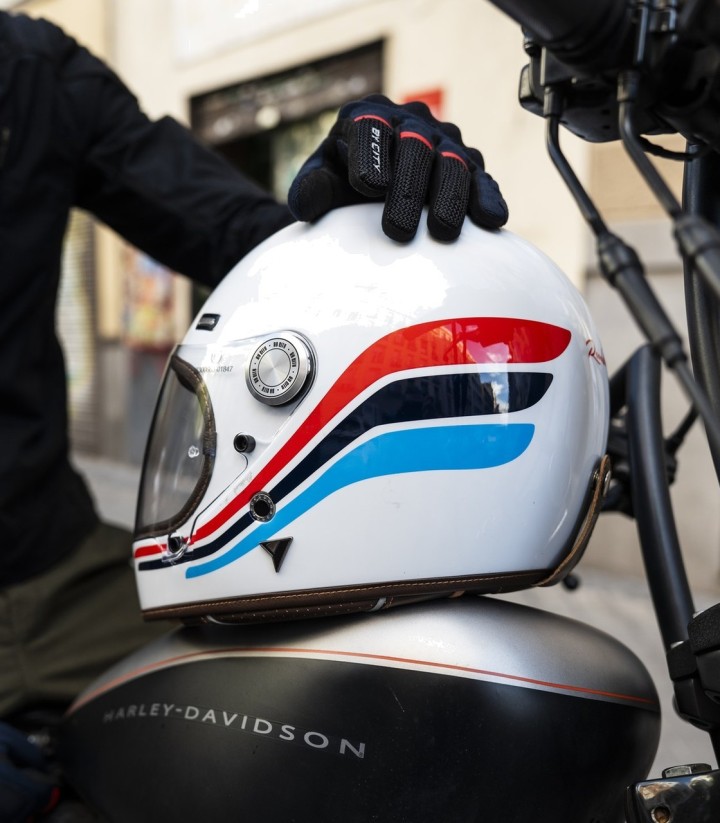 Casco integrale By City Roadster III Swan