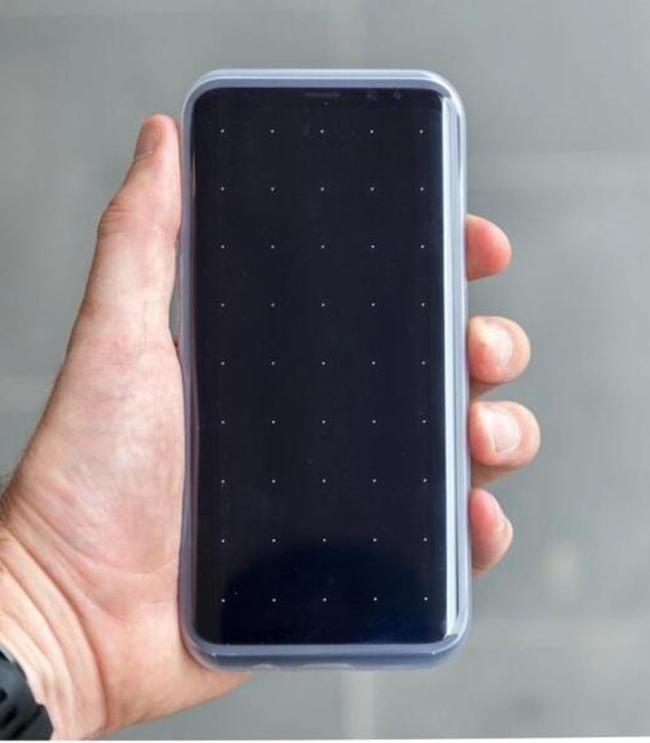 Wasserdichte Hülle Quad Lock MAG Poncho für iPhone 14 Pro