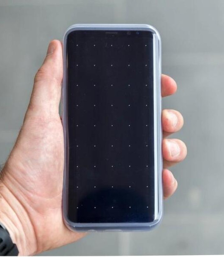 Capa impermeável Poncho Quad Lock para Samsung Galaxy S22+