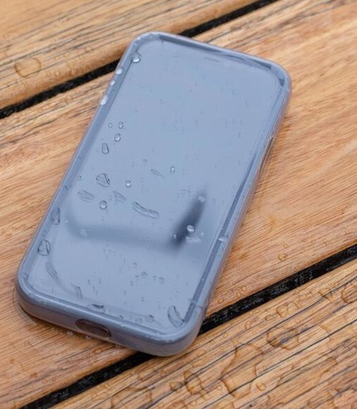 Capa impermeável Poncho Quad Lock para iPhone 11