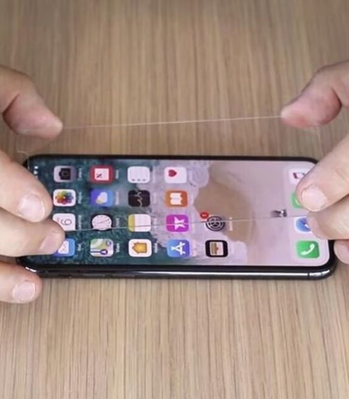 Quad Lock Tempered Glass Screen Protector for iPhone 17