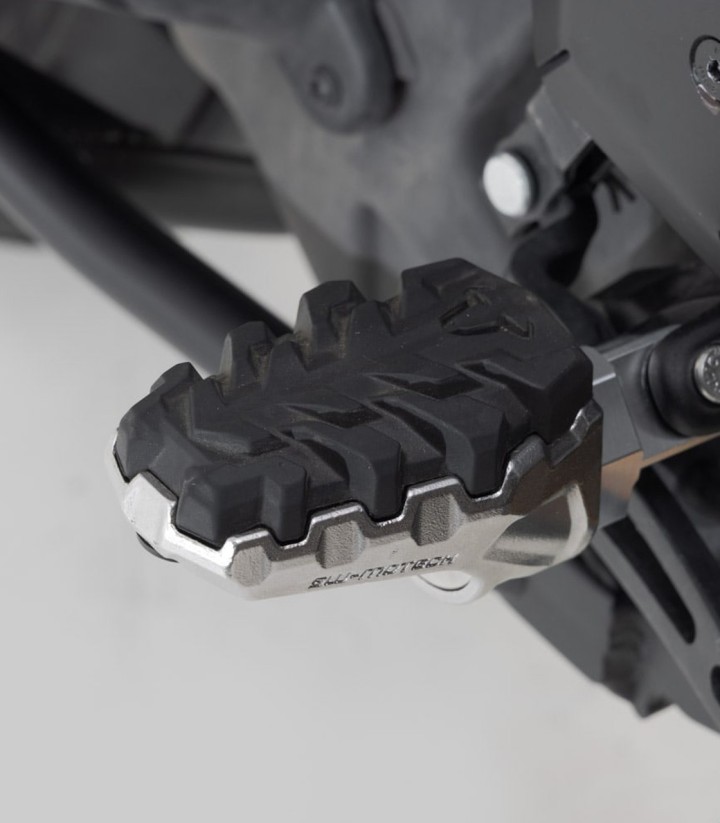 Reposapiés EVO con Adaptadores SW-MOTECH para Harley Davidson Pan America (RA1250) (21), Pan America ST (RA1250ST) (24) FRS.18.1
