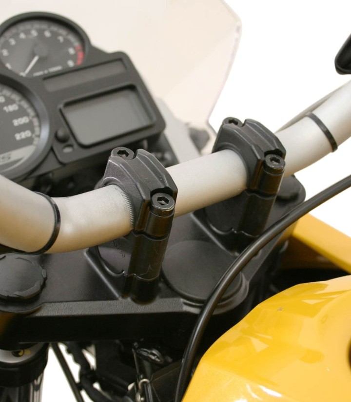 Torretas Elevadoras de Manillar 30 mm para BMW F 800 GS Adv (13-18), R 1200 GS (04-07), R 1200 GS Adv (05-13) SW-MOTECH en Negro