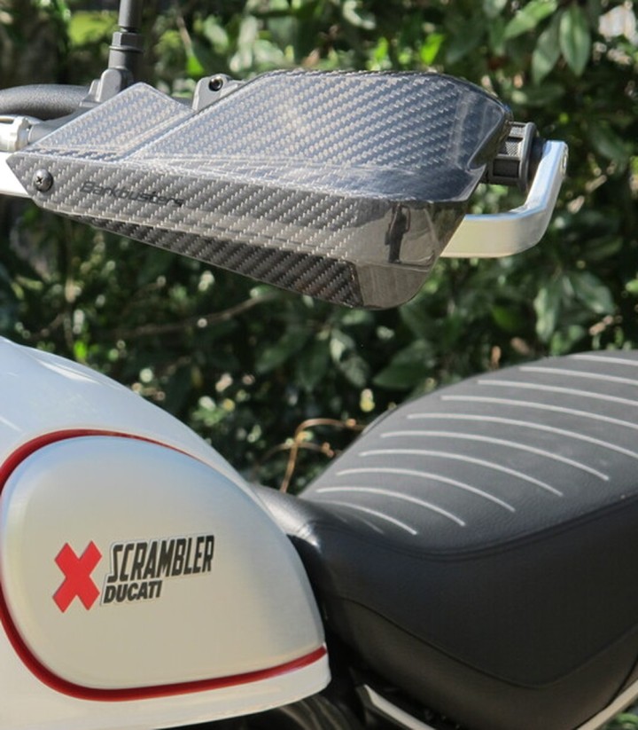 Protections en carbone Barkbusters pour protège-mains