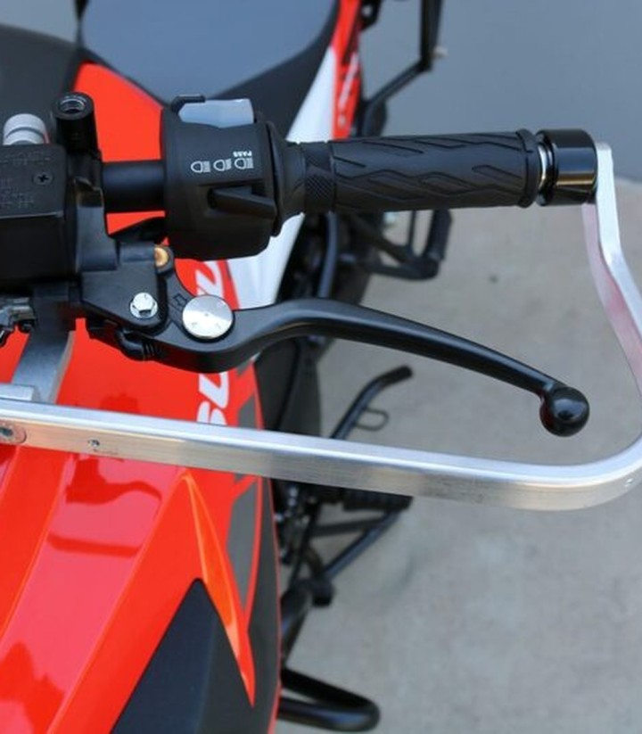 Kit de montage de protège-mains Barkbusters pour Suzuki DL 250 V-Strom ABS (18-21), V-Strom 1050 (20-22)