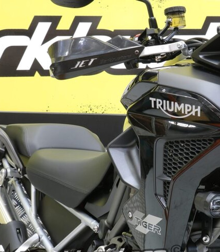 Montageset voor Barkbusters handkappen voor Triumph Tiger 1200 GT / Rally Explorer / Rally Pro (22)