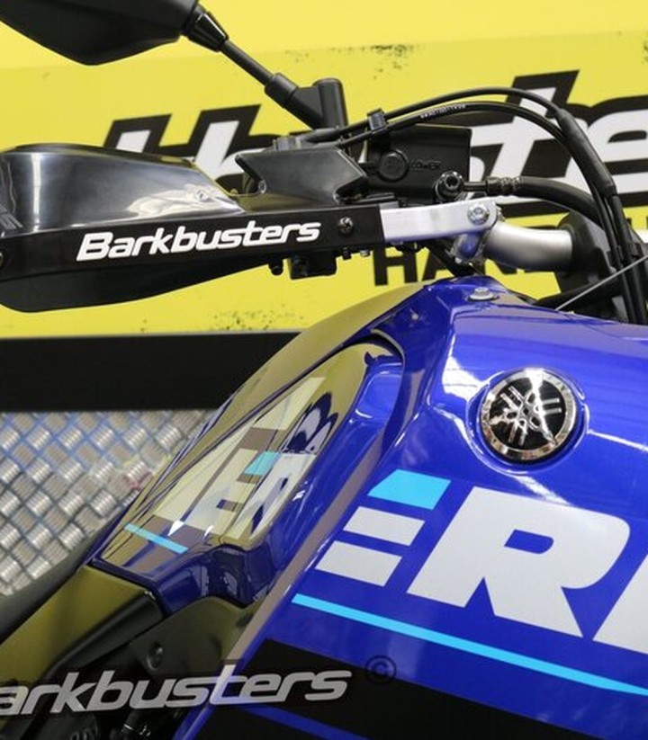 Kit di montaggio paramani Barkbusters per Yamaha Tenere 700 World Raid (22-24)