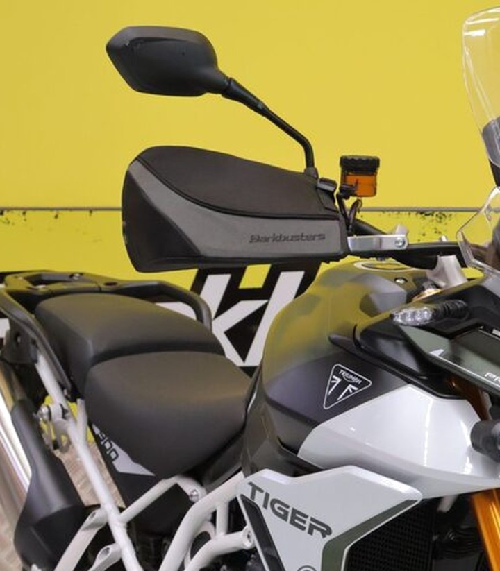 Kit de Montaje de Paramanos Barkbusters para Triumph Tiger 900 GT (24), GT Pro (24-25), Rally (24), Rally Pro (24-26)