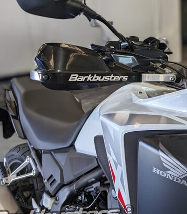 Kit di montaggio paramani Barkbusters per Honda CB 500 X/ABS (19-24), NX 500 (24-26)