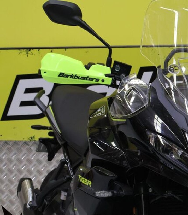 Montageset voor Barkbusters handkappen voor Triumph Tiger Sport 800 (25-26)