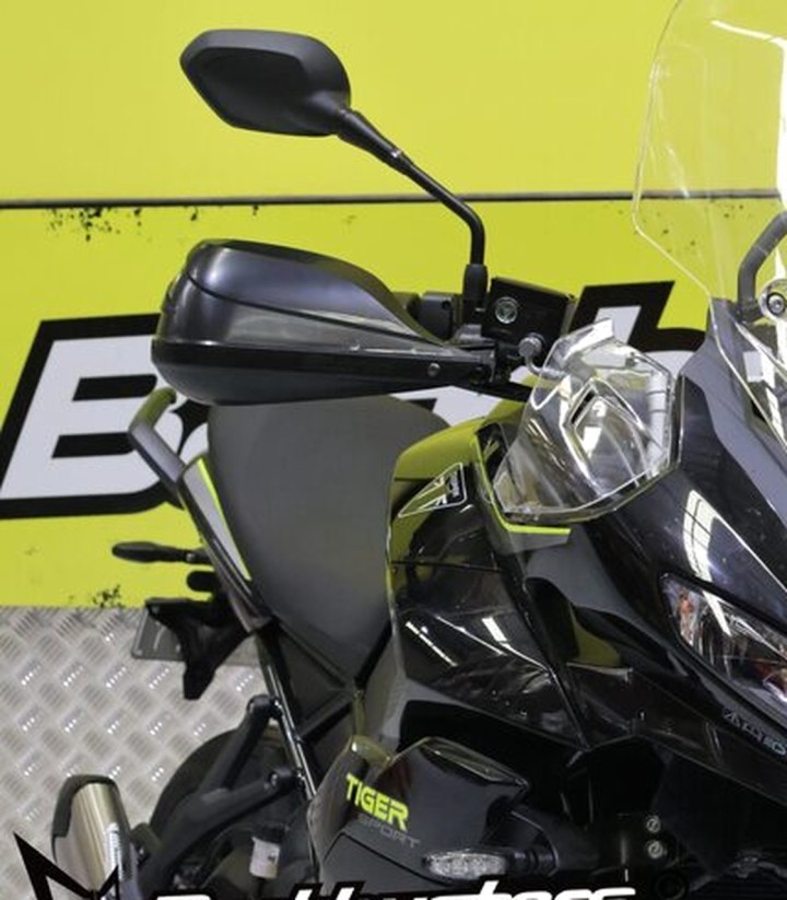 Kit de montagem de protetores de mãos Barkbusters para Triumph Tiger Sport 800 (25-26)