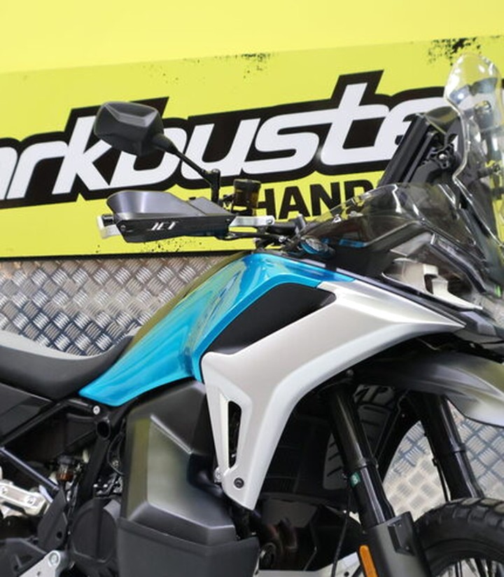 Kit de montagem de protetores de mãos Barkbusters em alumínio para CFMOTO 1000 MT-X (26)