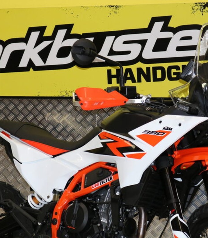 Kit de Montaje de Paramanos Barkbusters para KTM 390 Adventure (25), Adventure R/X (25-26), Enduro R (25-26), SMC R (25-26)