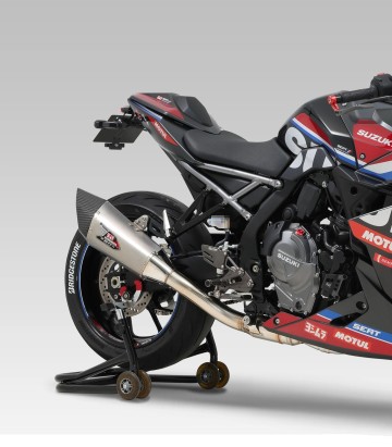 Escape completo Yoshimura R-11SqR Acero satinado con punta de carbono para Suzuki GSX-8R (24-26), GSX-8S (23-26) 1f0-118-c13g0