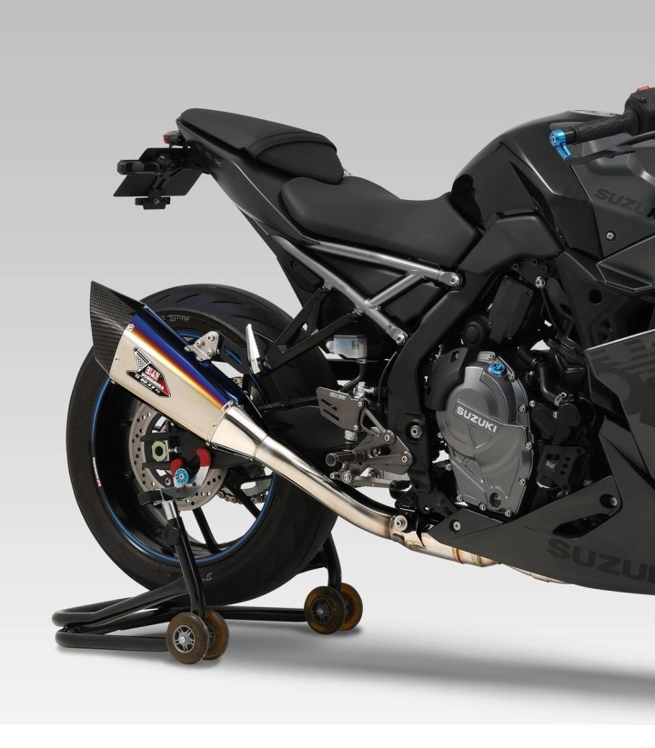 Escape completo Yoshimura R-11SqR Titanio azul con punta de carbono para Suzuki GSX-8R (24-26), GSX-8S (23-26) 1f0-118-c16g0