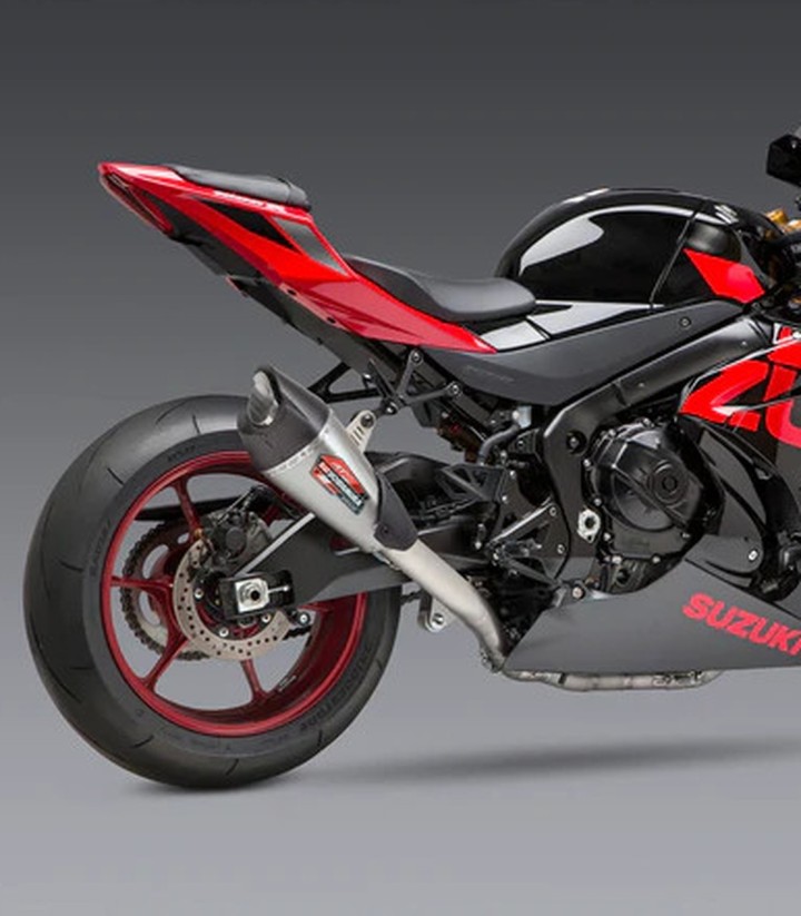 Yoshimura AT2 Full System Carbon for Suzuki GSX-R 1000 (17-23) 11182ap521
