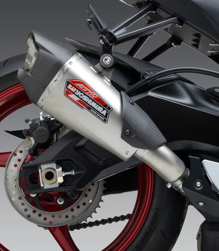 Yoshimura AT2 Exhaust Stainless with Carbon End Cap for Suzuki GSX-R 600 (11-19), GSX-R 750 (11-19) 11750bp521