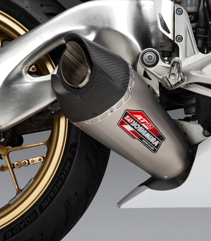 Yoshimura AT2 Exhaust Stainless with Carbon End Cap for Honda CBR 1000 RR (17-19) 12202bp521