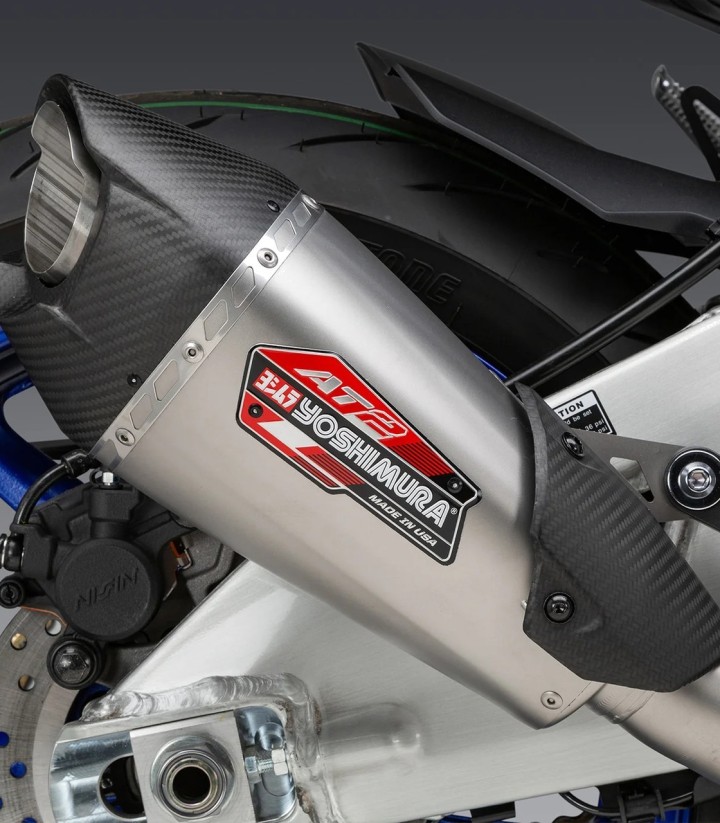 Yoshimura AT2 Exhaust Stainless with Carbon End Cap for Yamaha MT 10 (22-24) 13101bp520