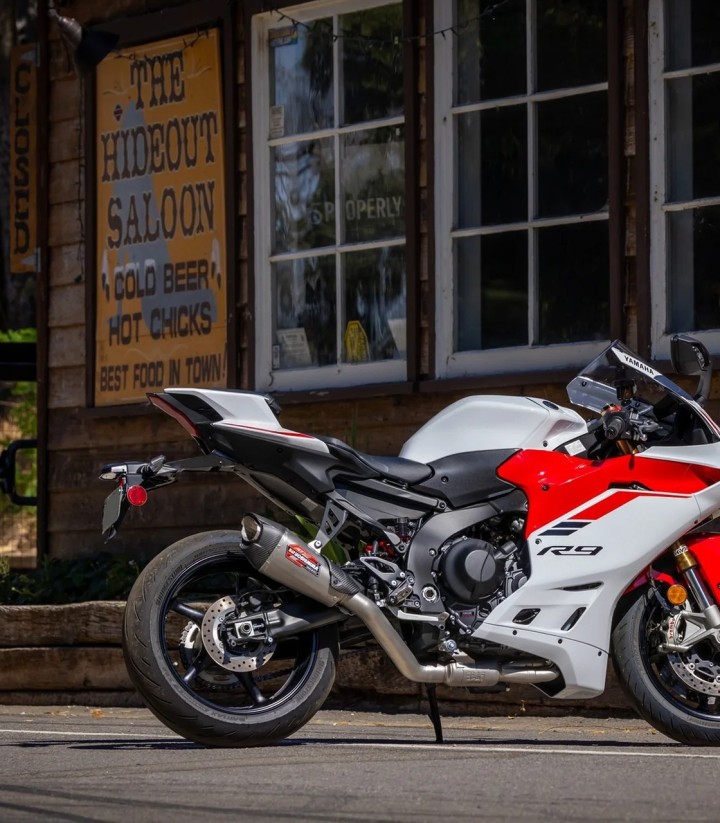 Escape completo Yoshimura AT2 Acero con punta de carbono para Yamaha R9 (24) 13900sp520