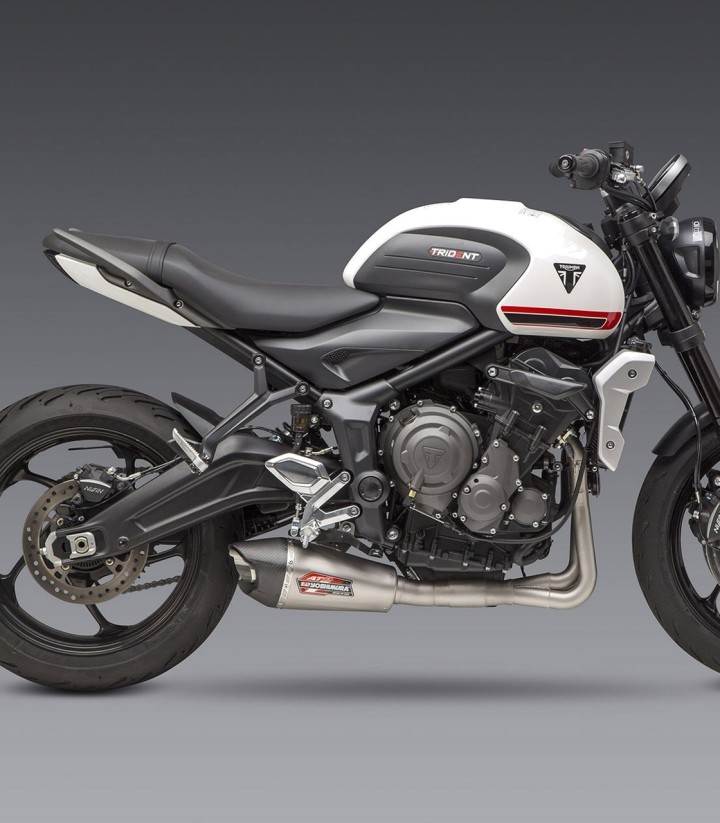 Escape completo Yoshimura AT2 Acero con punta de carbono para Triumph Trident 660 (24) 19660ap520