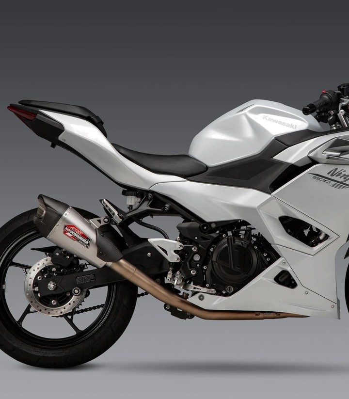 Échappement complet Yoshimura AT2 SS Carbone pour Kawasaki Ninja 500 (24) 14730ap520