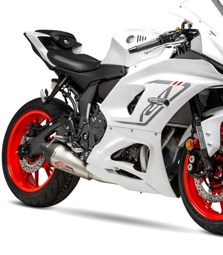 Complete uitlaat Yoshimura AT2 Works Finish Staal met carbon eindstuk voor Yamaha MT 07 (17-24), R7 (22-25) 13720ap520