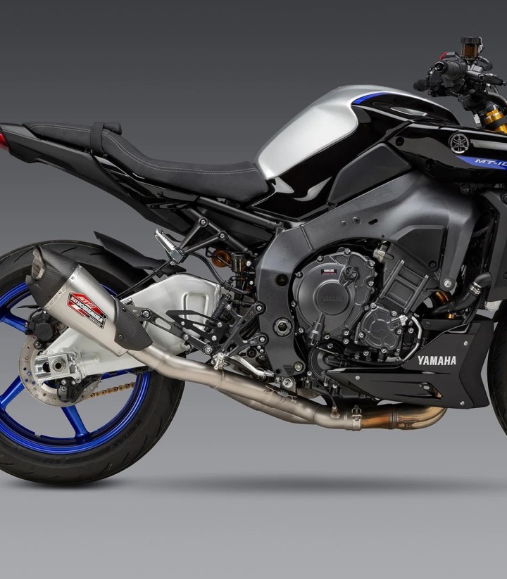 Yoshimura AT2 con colector Exhaust Stainless with Carbon End Cap for Yamaha MT 10 (22-24) 13101cp520