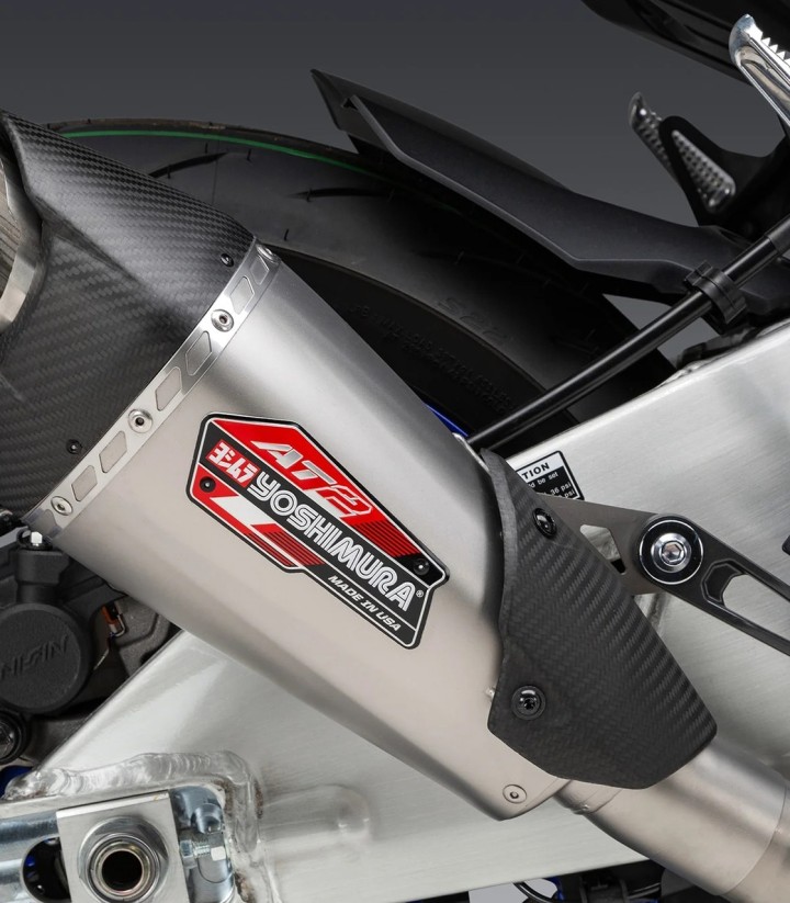 Escape Yoshimura AT2 com coletor Aço com ponteira de carbono para Yamaha MT 10 (22-24) 13101cp520