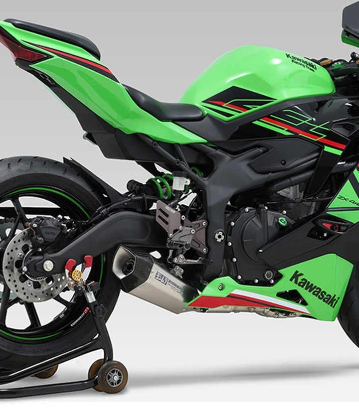 Ligne d’échappement complète Yoshimura Hepta Force Titane avec embout en carbone pour Kawasaki ZX 25 R (21-23), ZX 4 R (23-24) 1