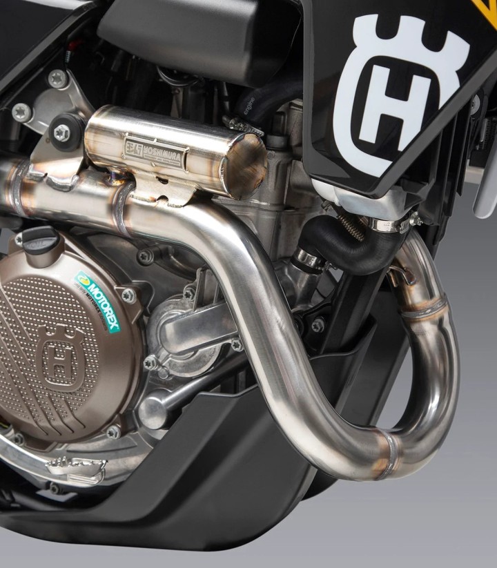 Compleet uitlaatsysteem Yoshimura RS-12 Aluminium met carbon eindkap voor Husqvarna FC 450 (22-24), KTM SX-F 450 (22-24) 264630s