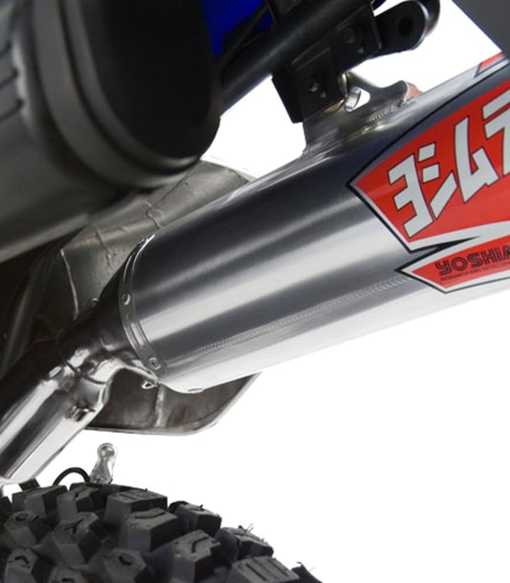 Auspuff Yoshimura RS-2 Oval Aluminium mit Stahl-Endkappe für Suzuki DR 650 SE (96-22) 116502c350